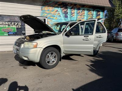 2004 Ford Escape Limited - Photo 5 - Eugene, OR 97402