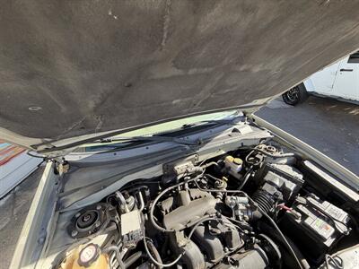 2004 Ford Escape Limited - Photo 16 - Eugene, OR 97402