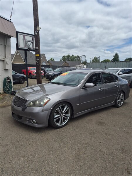 2009 INFINITI M35  