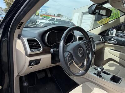 2015 Jeep Grand Cherokee Laredo   - Photo 11 - Eugene, OR 97402