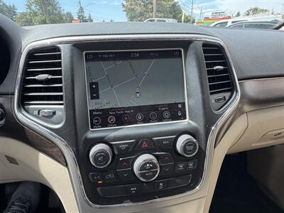 2015 Jeep Grand Cherokee Laredo   - Photo 18 - Eugene, OR 97402