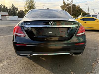 2018 Mercedes-Benz E 300 4MATIC - Photo 4 - Eugene, OR 97402
