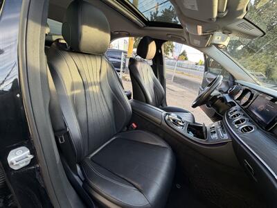 2018 Mercedes-Benz E 300 4MATIC - Photo 13 - Eugene, OR 97402
