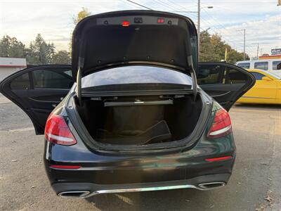 2018 Mercedes-Benz E 300 4MATIC - Photo 9 - Eugene, OR 97402