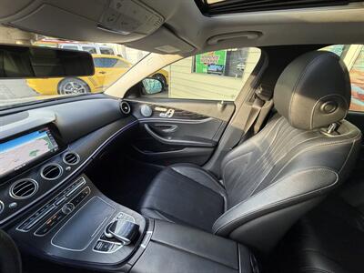 2018 Mercedes-Benz E 300 4MATIC - Photo 21 - Eugene, OR 97402