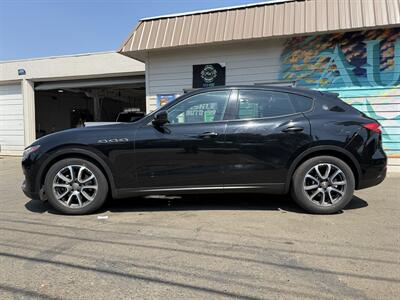 2018 Maserati Levante - Photo 2 - Eugene, OR 97402