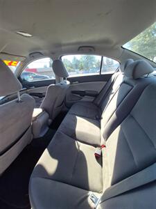 2012 Honda Accord LX   - Photo 7 - Eugene, OR 97402