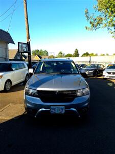 2020 Dodge Journey Crossroad - Photo 2 - Eugene, OR 97402