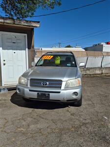 2006 Toyota Highlander Hybrid   - Photo 3 - Eugene, OR 97402