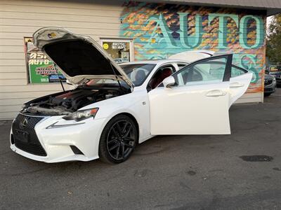 2014 Lexus IS 250   - Photo 6 - Eugene, OR 97402