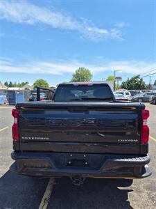 2023 Chevrolet Silverado 1500 Custom - Photo 5 - Eugene, OR 97402