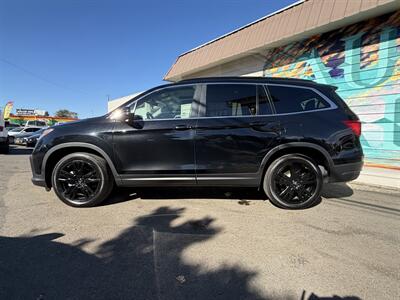 2022 Honda Pilot SE   - Photo 2 - Eugene, OR 97402