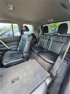 2012 Toyota Highlander   - Photo 3 - Eugene, OR 97402