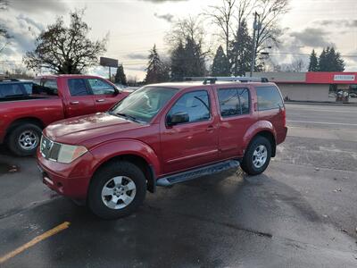 2005 Nissan Pathfinder XE SUV
