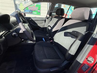 2004 Volkswagen Golf GL - Photo 6 - Eugene, OR 97402