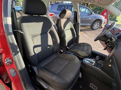 2004 Volkswagen Golf GL - Photo 9 - Eugene, OR 97402