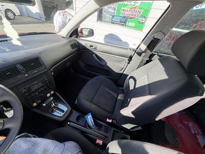 2004 Volkswagen Golf GL - Photo 10 - Eugene, OR 97402