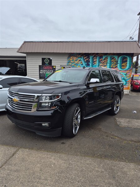 2015 Chevrolet Tahoe LTZ   - Photo 1 - Eugene, OR 97402