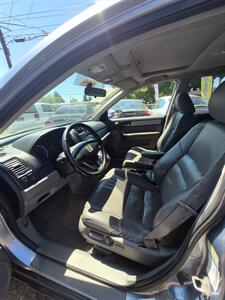 2011 Honda CR-V EX-L   - Photo 2 - Eugene, OR 97402
