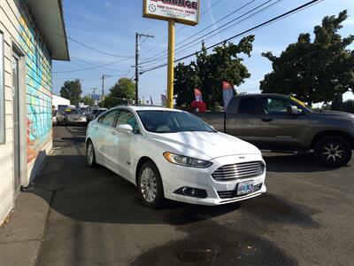 2013 Ford Fusion Energi SE - Photo 9 - Eugene, OR 97402