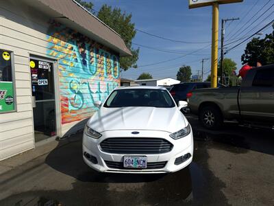 2013 Ford Fusion Energi SE - Photo 2 - Eugene, OR 97402