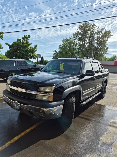 2005 Chevrolet Avalanche 1500 LS 4dr 1500 LS  Z71 - Photo 1 - Eugene, OR 97402
