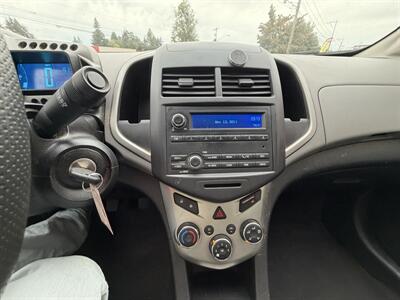 2014 Chevrolet Sonic LS Manual - Photo 15 - Eugene, OR 97402