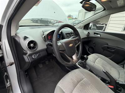 2014 Chevrolet Sonic LS Manual - Photo 8 - Eugene, OR 97402
