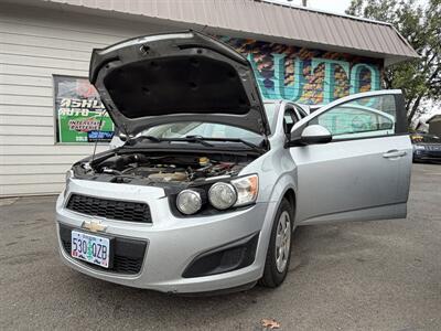 2014 Chevrolet Sonic LS Manual - Photo 5 - Eugene, OR 97402