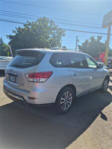 2013 Nissan Pathfinder S - Photo 10 - Eugene, OR 97402