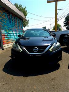2017 Nissan Altima 2.5 - Photo 2 - Eugene, OR 97402