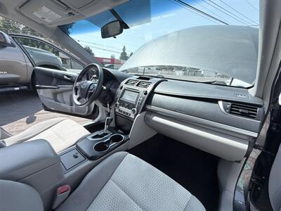 2012 Toyota Camry LE - Photo 10 - Eugene, OR 97402