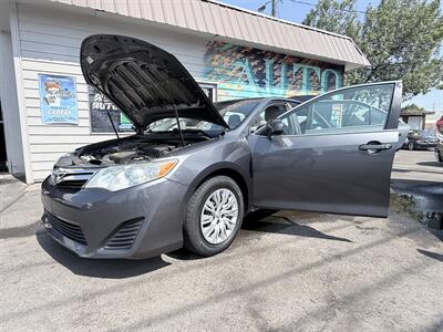 2012 Toyota Camry LE - Photo 4 - Eugene, OR 97402