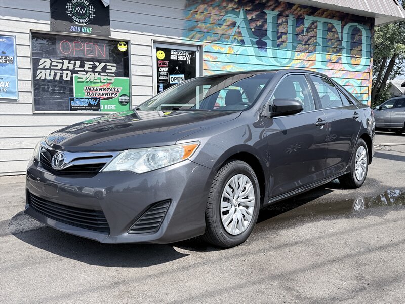2012 Toyota Camry LE   - Photo 1 - Eugene, OR 97402