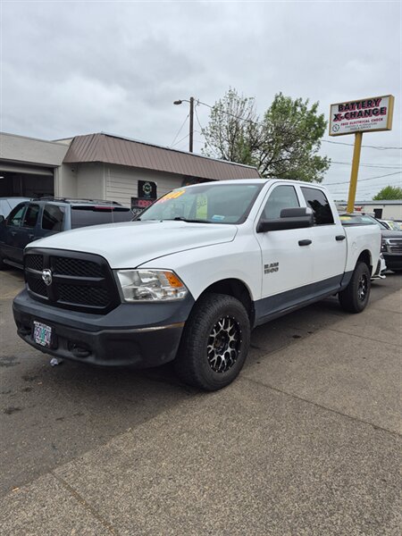 2018 RAM 1500 Tradesman   - Photo 1 - Eugene, OR 97402
