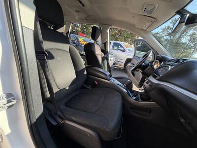 2019 Dodge Journey SE   - Photo 14 - Eugene, OR 97402