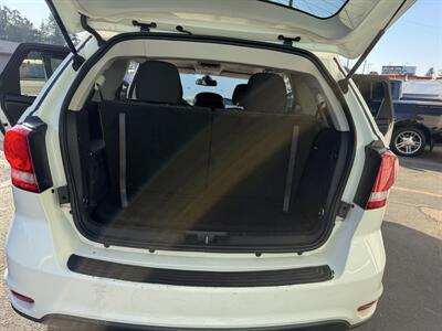 2019 Dodge Journey SE   - Photo 9 - Eugene, OR 97402