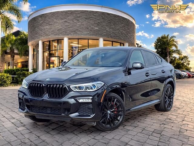 2021 BMW X6 M50i  