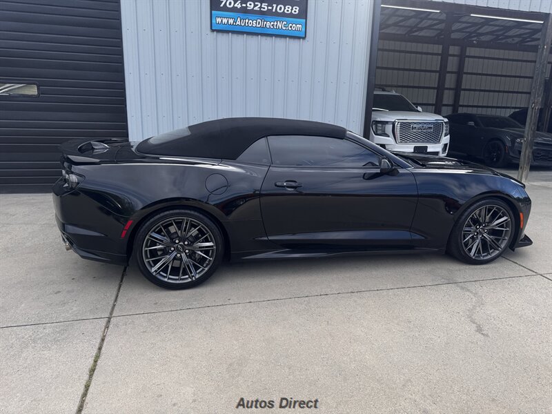 2023 Chevrolet Camaro ZL1 - Photo 26