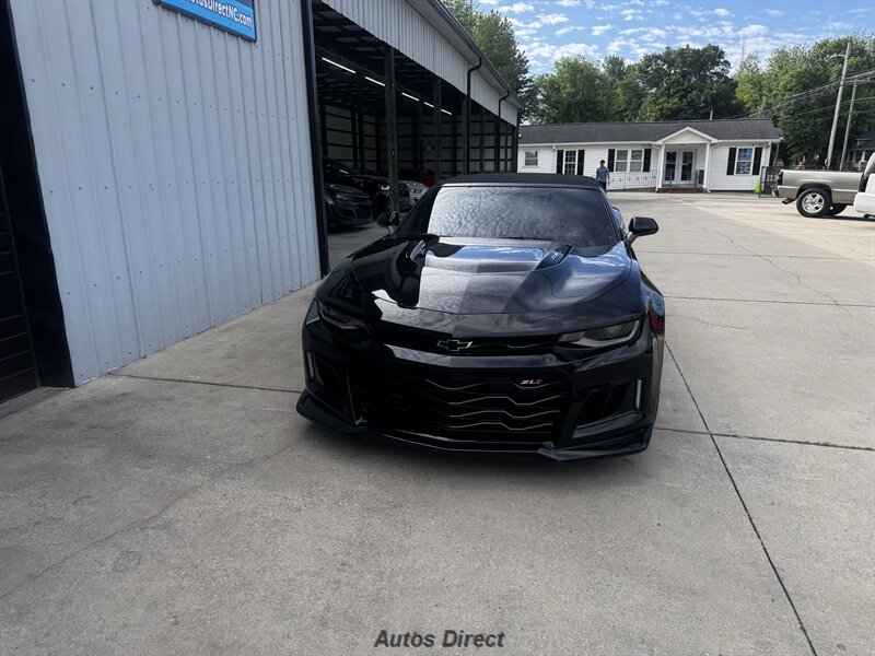 2023 Chevrolet Camaro ZL1 - Photo 31