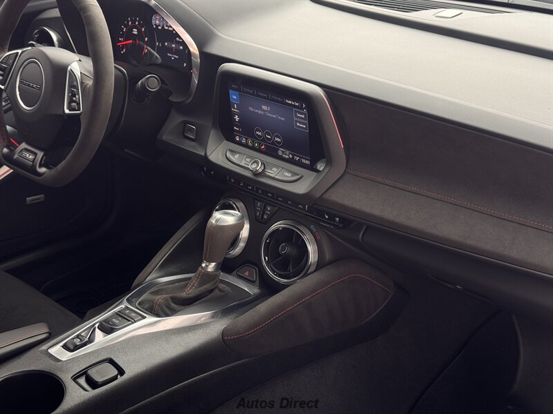 2023 Chevrolet Camaro ZL1 - Photo 26