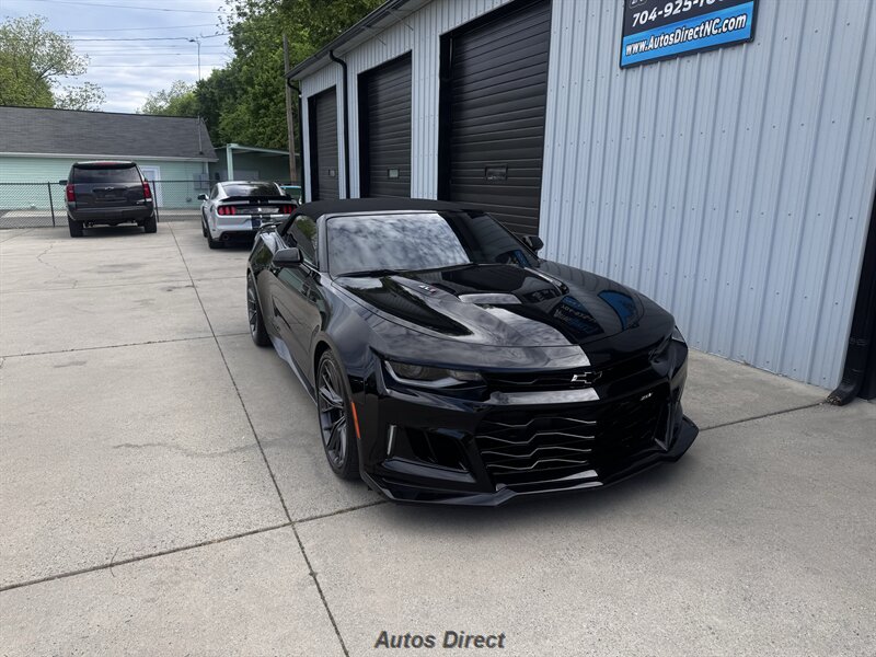 2023 Chevrolet Camaro ZL1 - Photo 33