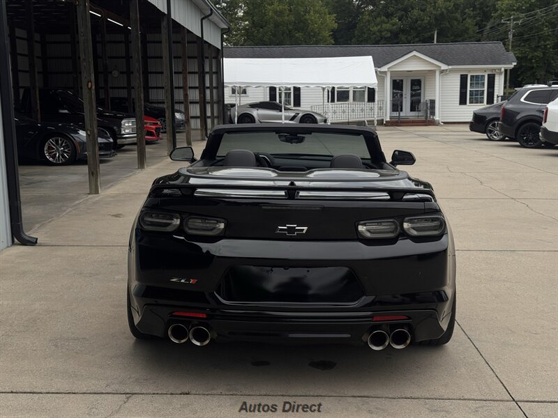 2023 Chevrolet Camaro ZL1 - Photo 13