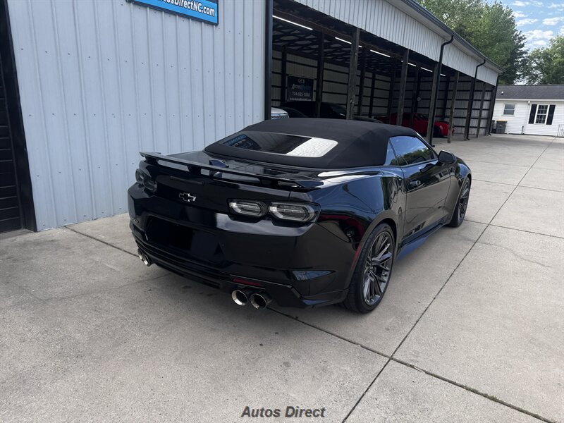 2023 Chevrolet Camaro ZL1 - Photo 30