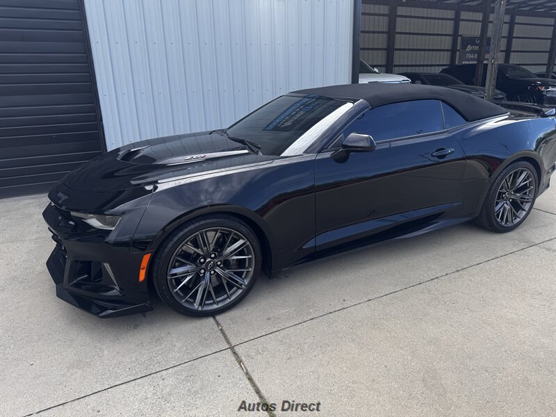 2023 Chevrolet Camaro ZL1 - Photo 7