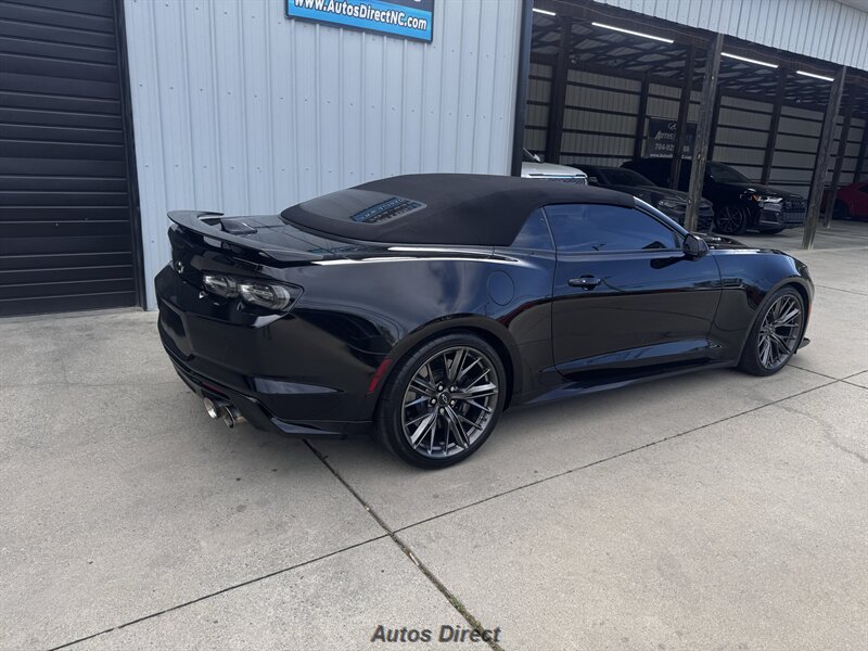 2023 Chevrolet Camaro ZL1 - Photo 27