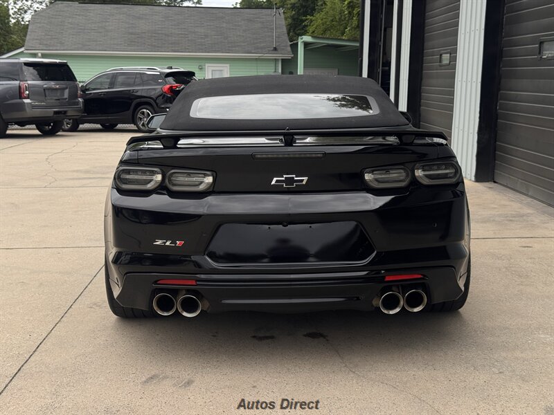 2023 Chevrolet Camaro ZL1 - Photo 12