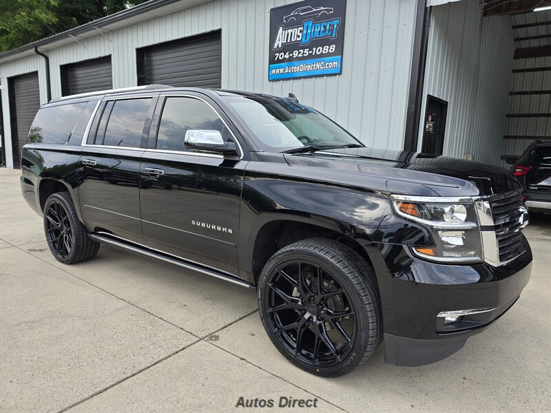 2019 Chevrolet Suburban Premier - Photo 11