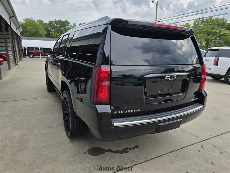 2019 Chevrolet Suburban Premier - Photo 23