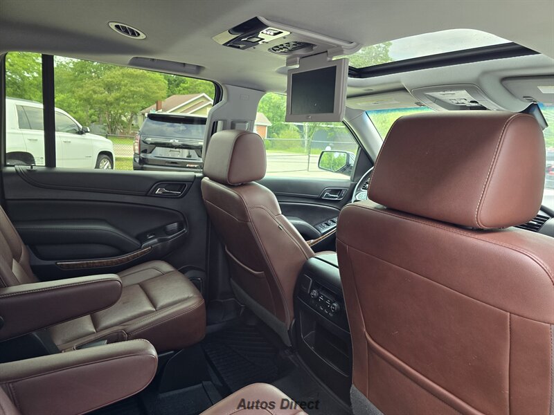 2019 Chevrolet Suburban Premier - Photo 28
